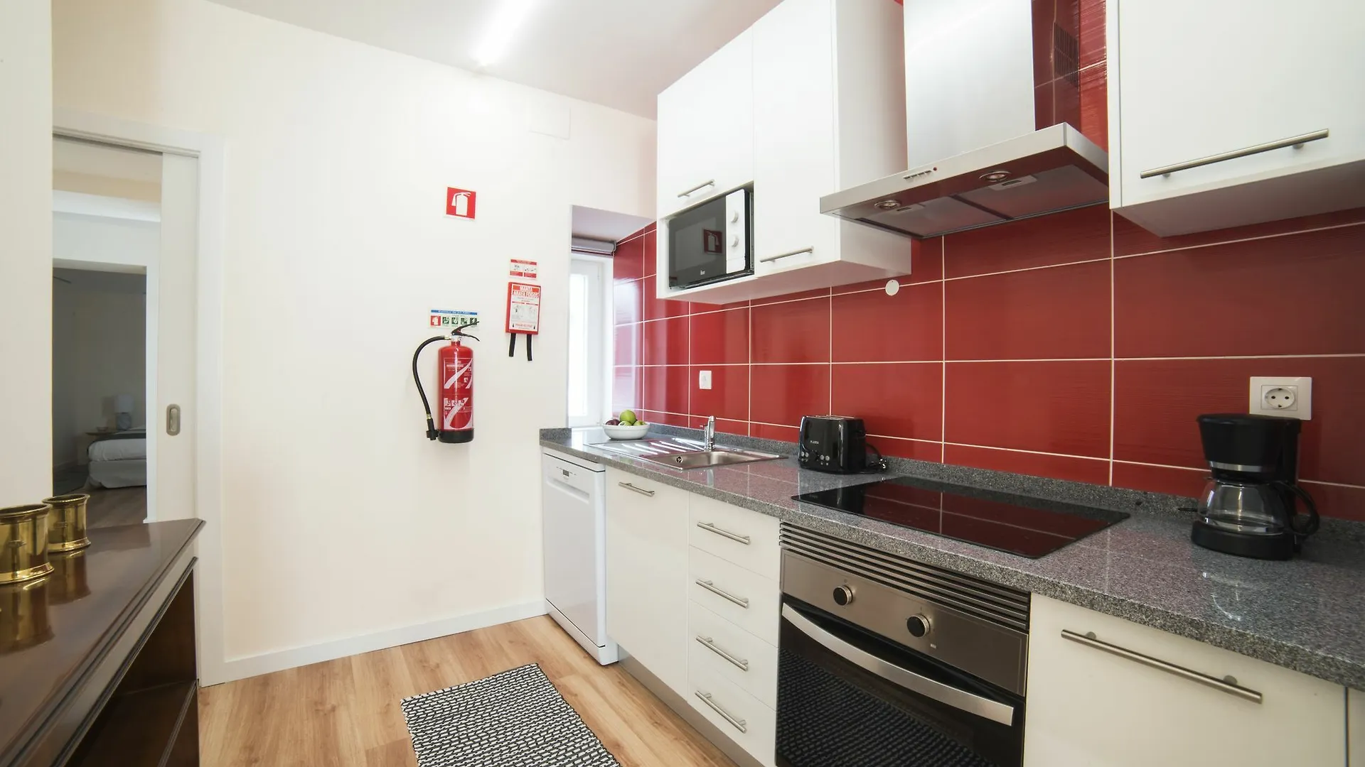 Lis Apartments Lizbona 0*,